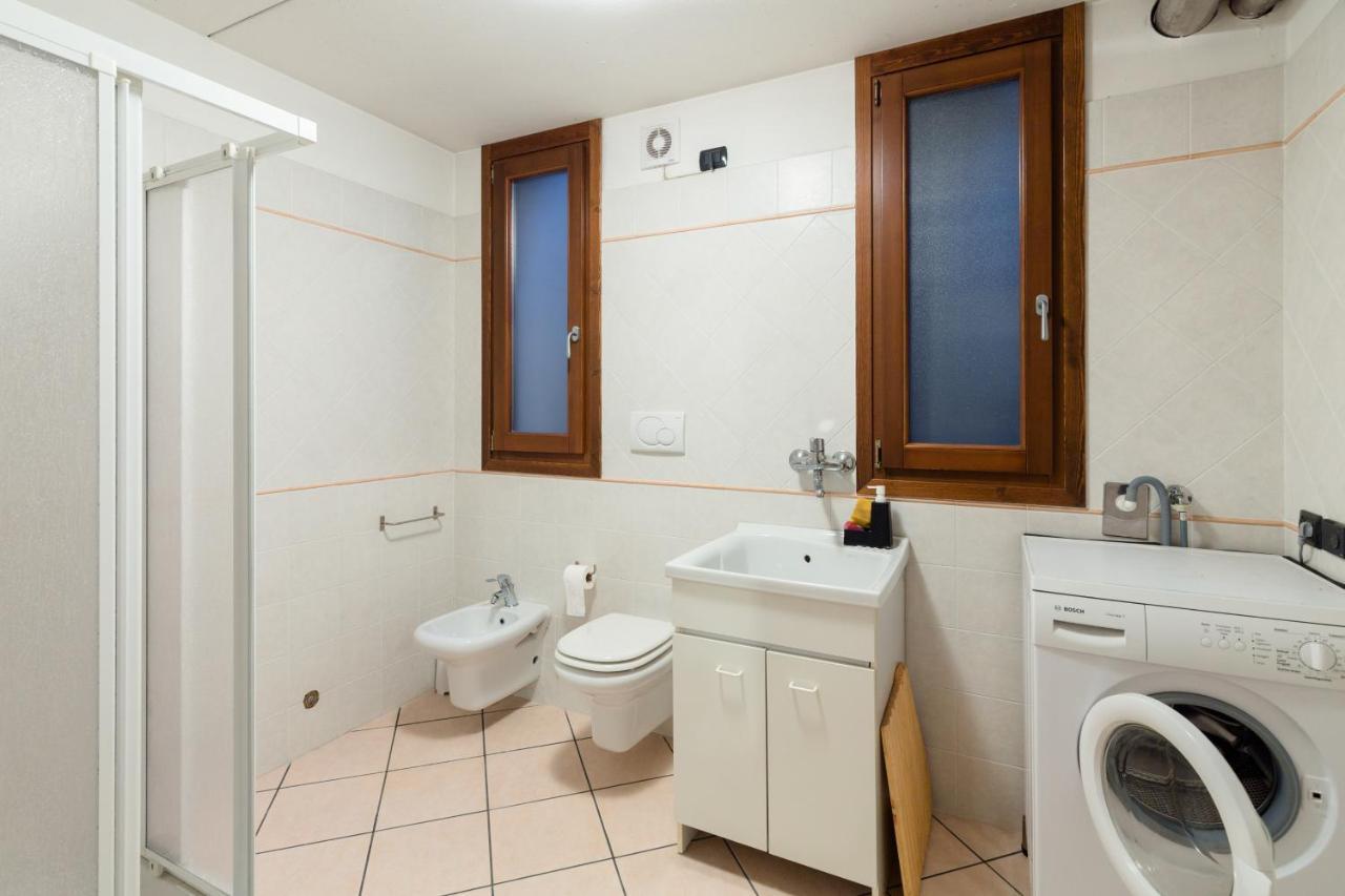 Casa Lorena Desenzano del Garda Zewnętrze zdjęcie
