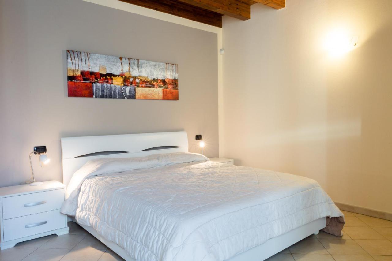 Casa Lorena Desenzano del Garda Zewnętrze zdjęcie