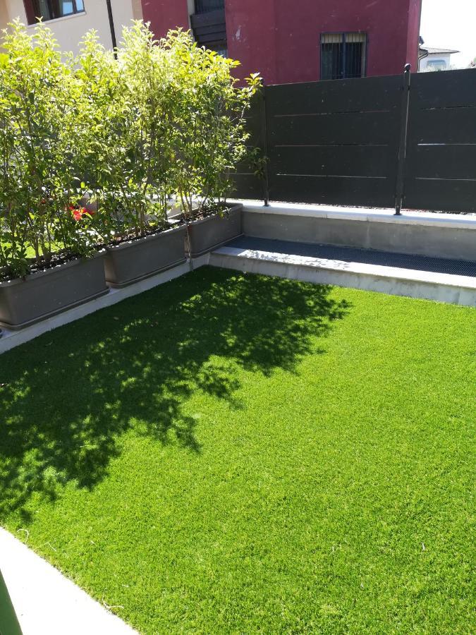 Casa Lorena Desenzano del Garda Zewnętrze zdjęcie
