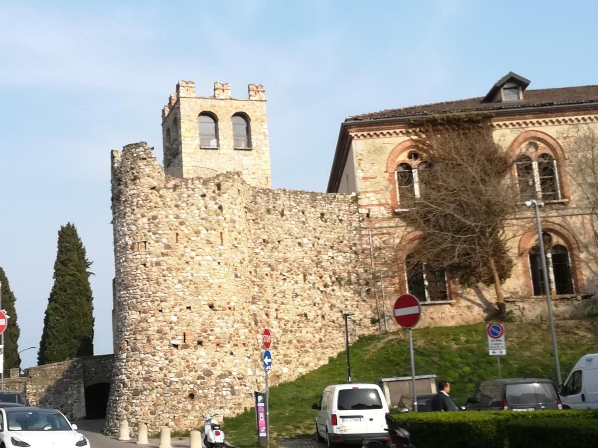 Casa Lorena Desenzano del Garda Zewnętrze zdjęcie